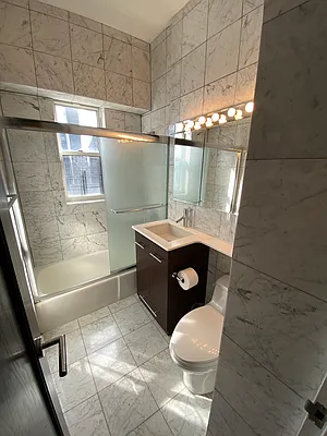 Rented by Apartment Luxe Realty Group, Inc | media 28