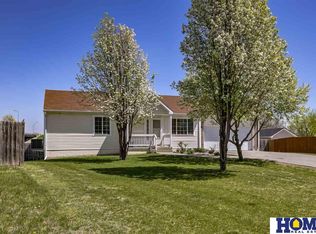 901 W Welter Dr, Lincoln, NE 68522