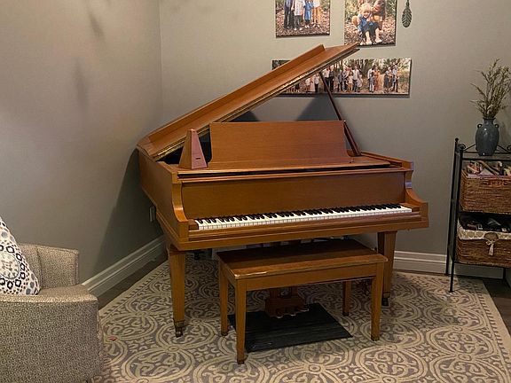 Separate formal front room