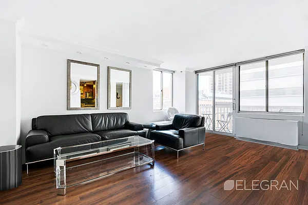 Rented by (Legacy) Elegran | media 13