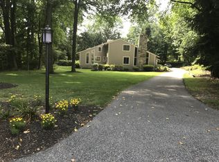 12 Roland Ct, Baltimore, MD 21204