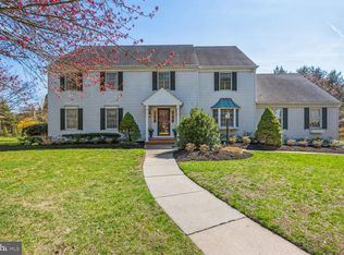 404 E Oak Ave, Moorestown, NJ 08057