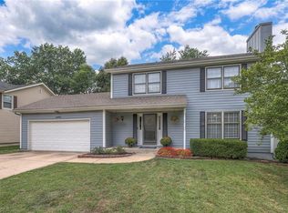 14445 Brentwood Dr, Lenexa, KS 66215