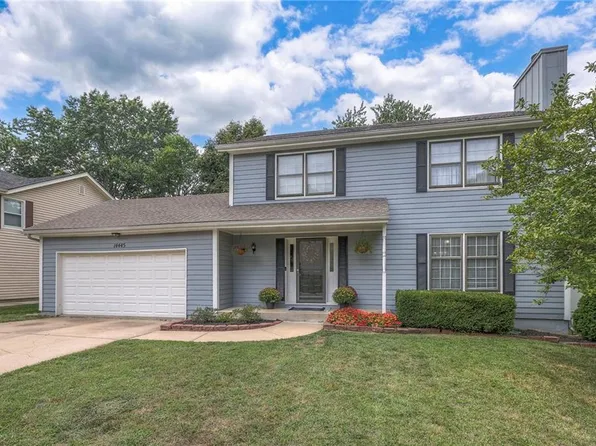 14445 Brentwood Dr, Lenexa, KS 66215