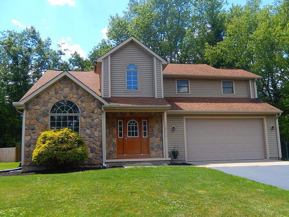 1st image of 2076 Cherokee Dr
