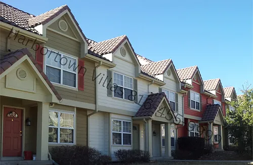 HTV - HARBORTOWN VILLAS, LLC Photo 1