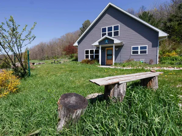 E13804 Compton Rd, La Farge, WI 54639