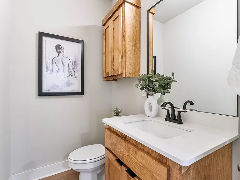 479 S Happy Hollow Rd — Photo 14