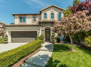 1696 E Autumn Sage Ave, Fresno, CA