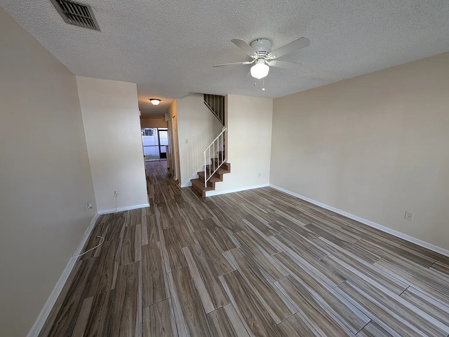 USF/Temple Terrace 2 Bed Condo - Newly Remodeled — Photo 3