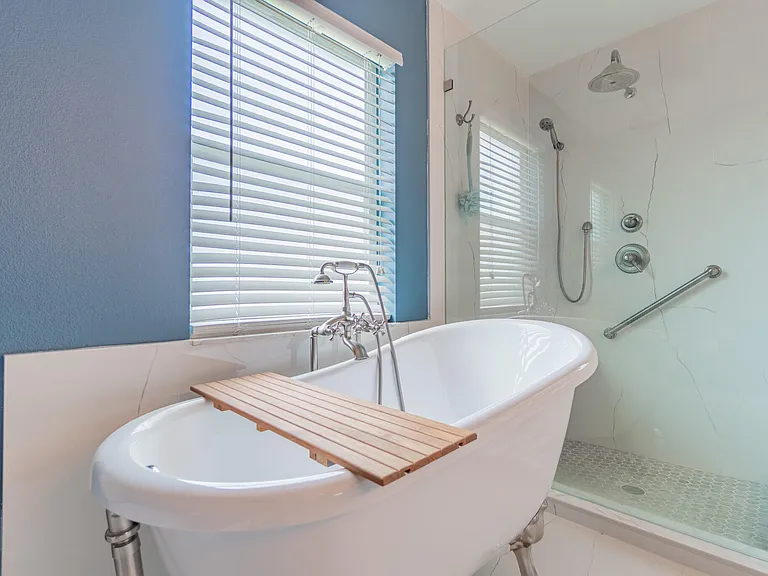 5593 NW Wesley Rd — Photo 30