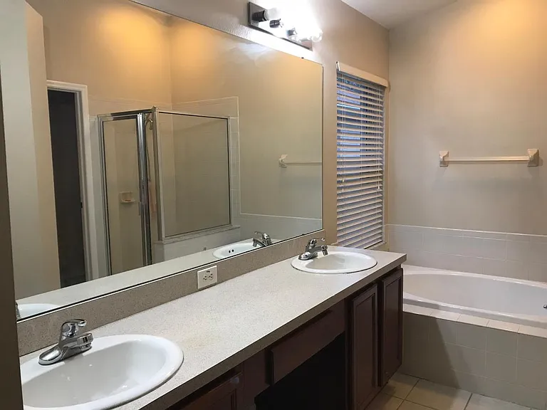 3213 Sunwatch Dr — Photo 18