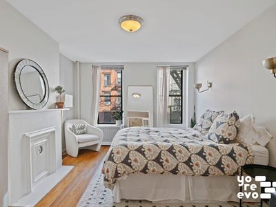228 W 16th St APT 3B, New York, NY, 10011