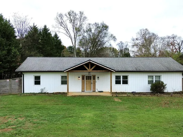 3620 Essary Dr, Knoxville, TN 37918