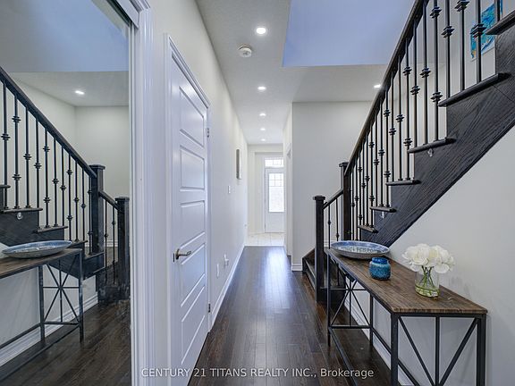 2nd image of 12 McLaren Ave