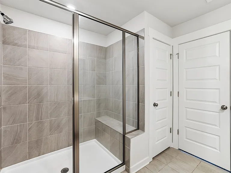 1615 Medinah Ln — Photo 43