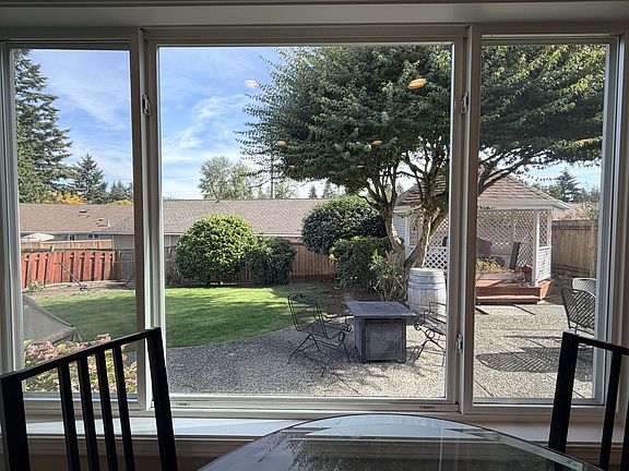 5th image of 6760 123rd Ave SE