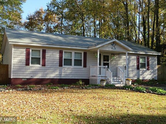 4th image of 128 Woodmount Dr