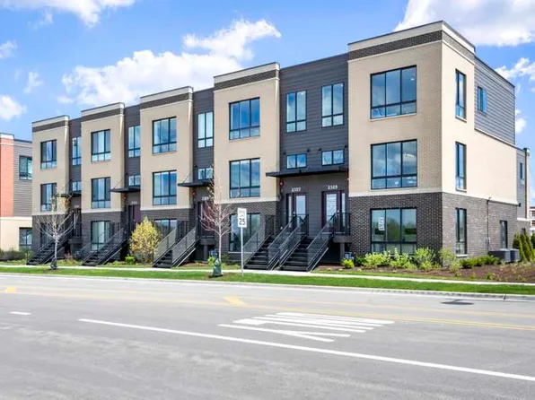 2315 Prestige Pl, Schaumburg, IL