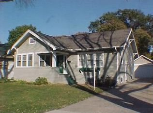 115 Lovejoy Ave, Waterloo, IA 50701