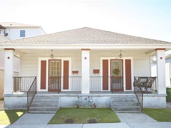 624 3rd St, Gretna, LA 70053