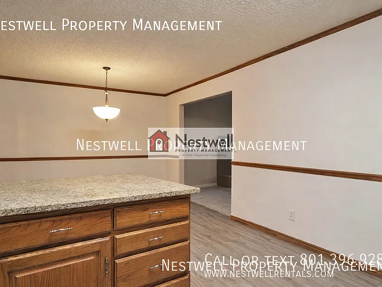 815 E Dusty Rock Pl — Photo 7