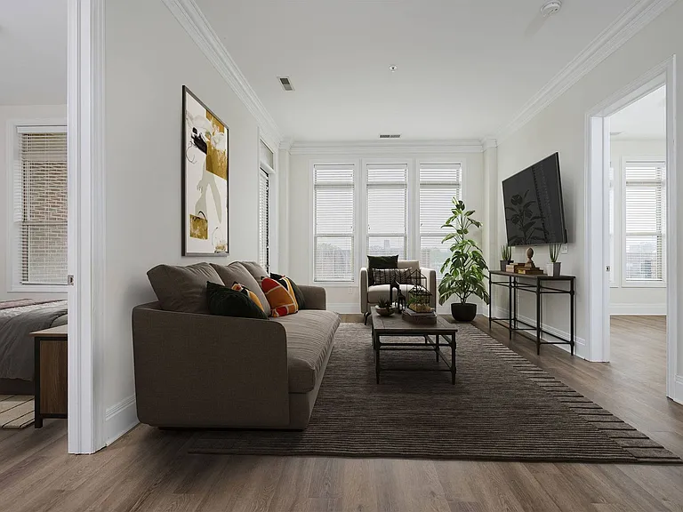 Harrison Park Apartments — Photo 3