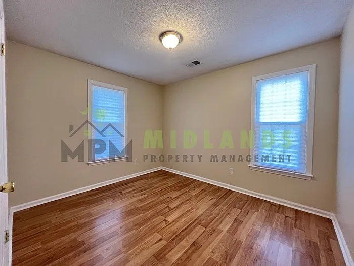 200 Cranewater Dr — Photo 33