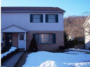 738 N 25th St, Reading, PA 19606