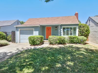 5717 8th Ave, Sacramento, CA, 95820