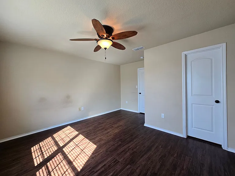 203 Anne Louise Dr — Photo 20