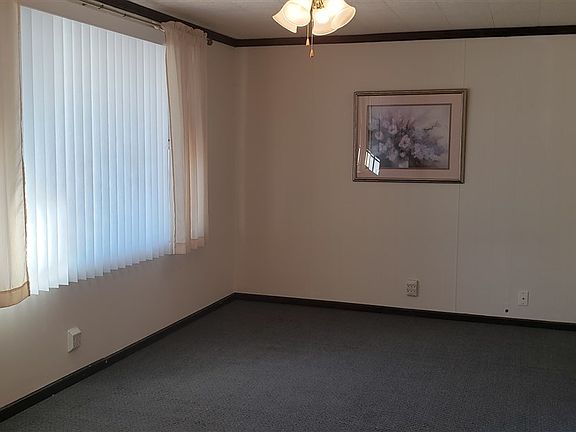 4th image of 720 Marie Ave