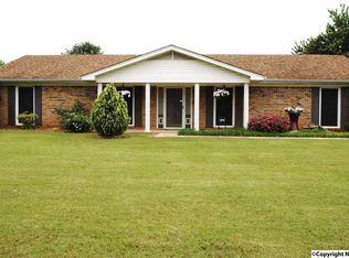 1918 Dresden Dr SW, Decatur, AL 35603