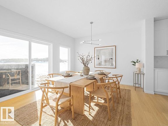 3rd image of 6957 176a Ave NW
