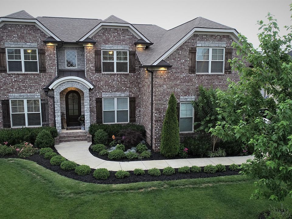1st image of 3207 Folcroft Dr
