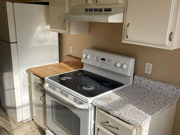 2nd image of 3212 Barnwood Ave #C