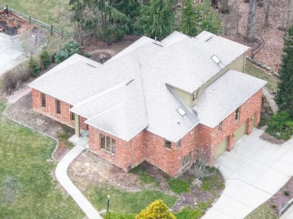 114 Brandywine Dr, McMurray, PA 15317