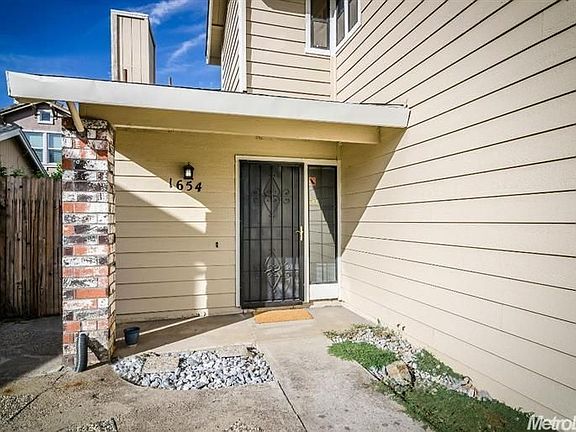 4th image of 1654 Vallarta Cir