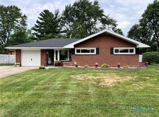 225 Marie Pl, Perrysburg, OH