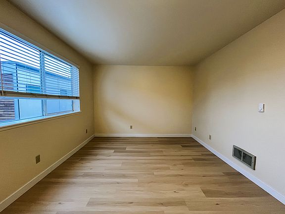 4th image of 7017 35th Ave NE #206