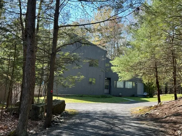 9 Munchkin Lane, Kingston, NY 12401