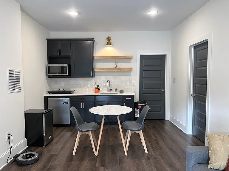 158 Herring St #1 — Photo 5
