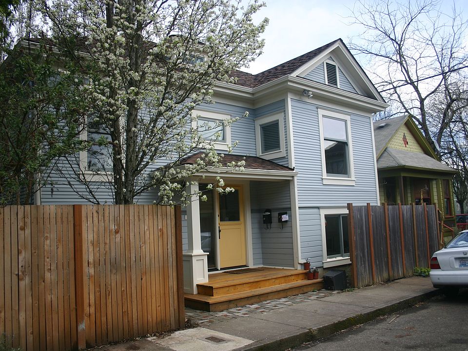 South-facing building w. great light. The big front window is perfect for plants.