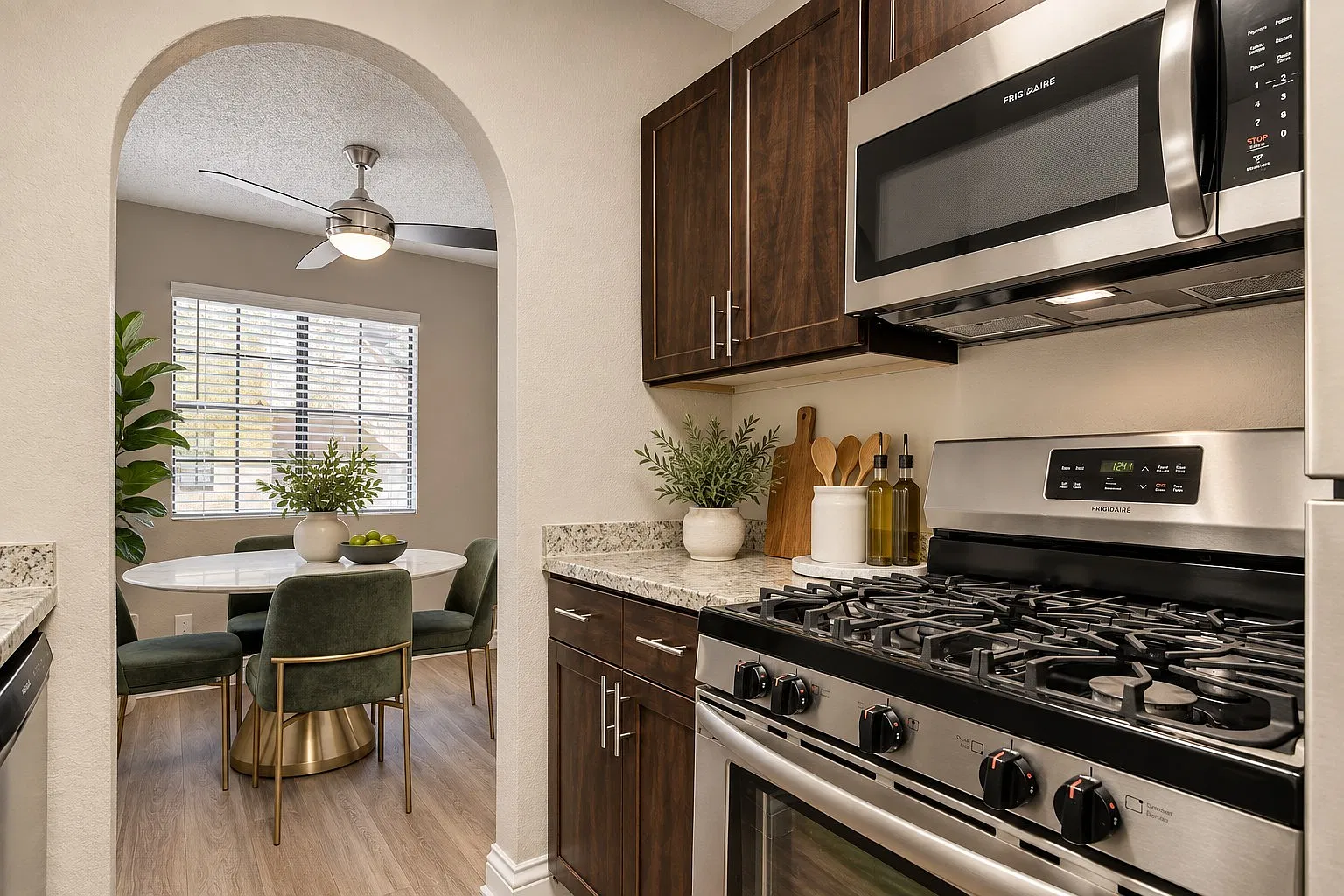 Artisan Apartments — Photo 4