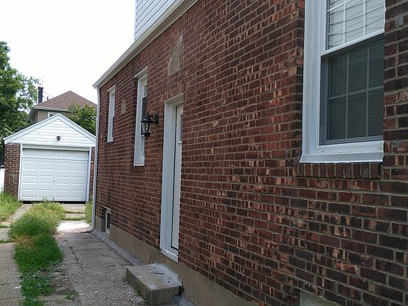2nd image of 120-194TH St