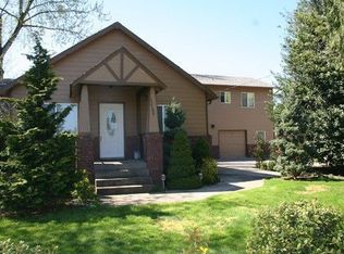 13700 NE Laurin Rd, Vancouver, WA 98662