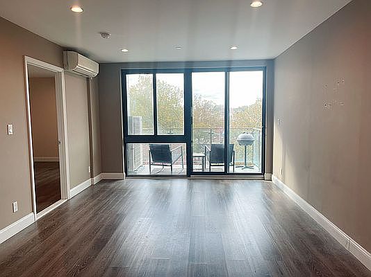 5th image of 45-15 82nd St #W4e