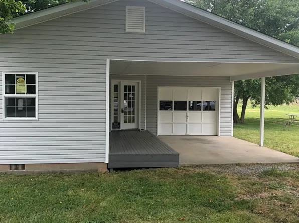 305 S East St, Arcadia, IN 46030