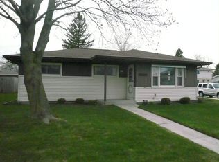 3404 S 10th Pl, Sheboygan, WI 53081