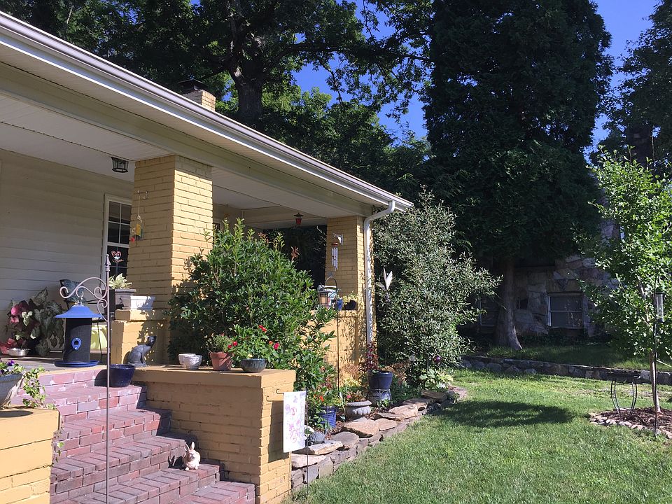 1st image of 1025 Patton St